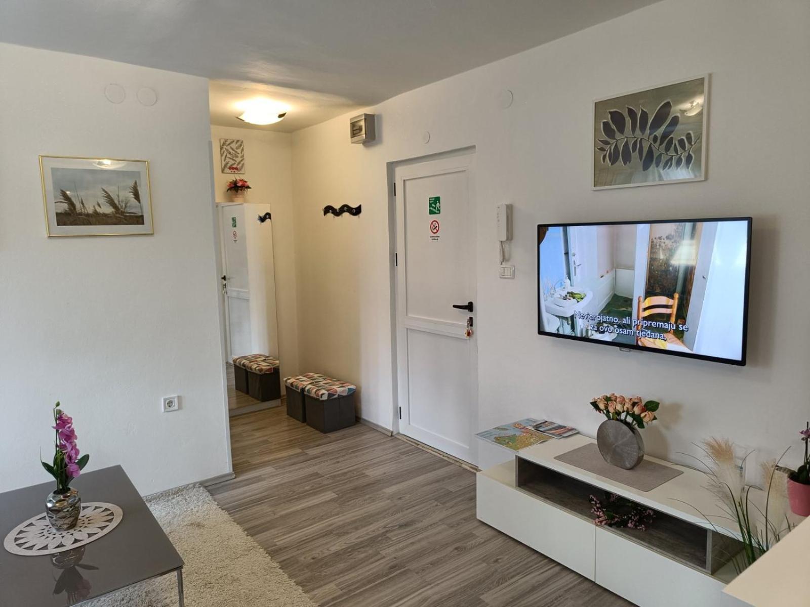Apartments Mary & Free Parking Rovinj Zimmer foto